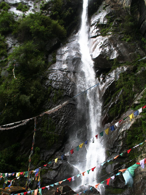 Waterfall near Takstang