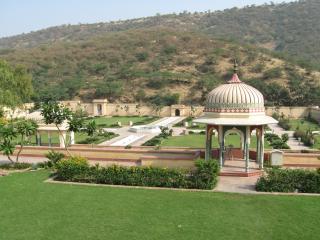 Sisodia Rani Ka Bagh 