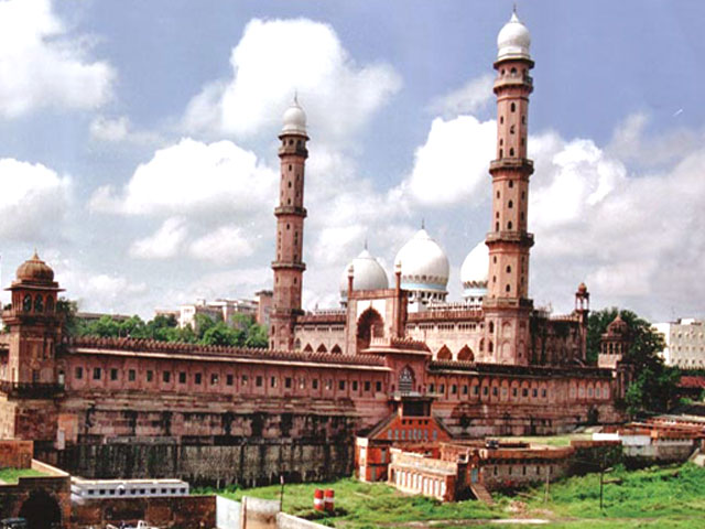 Taj-Ul-Masjid, Bhopal