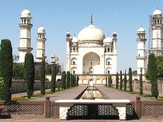 Bibi Ka Maqbara 