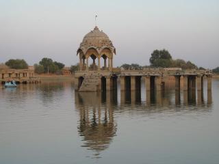 Gadisar Lake 