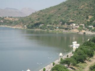 Fatehsagar Lake 