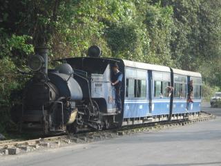 Darjeeling Train 