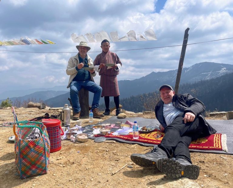 Picnic Lunch with guests 