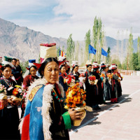 localwomenintraditionalatti Windhorse Tours