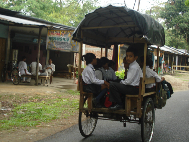 school rikshaw van1 Windhorse Tours