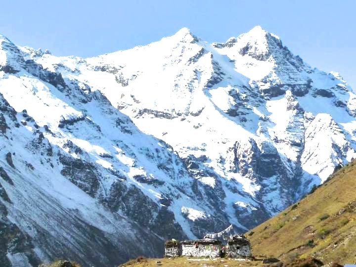 Trekking in Bhutan 2 Windhorse Tours Solitary Chorten near Jhomolari Base Camp