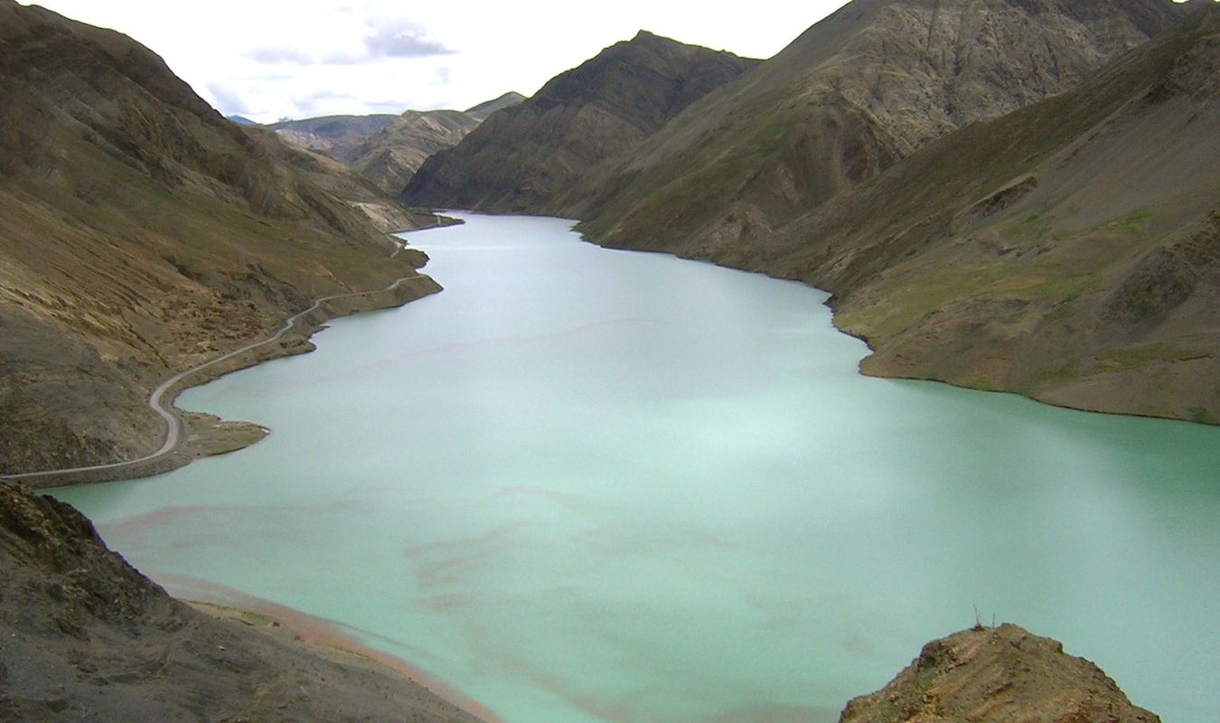 Yamdroke Lake Tour