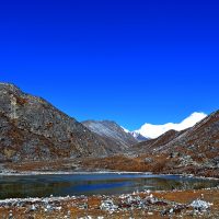 D6.12 Gokyo first lake Windhorse Tours