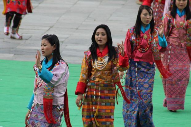 How do you dress in Bhutan and what kind of dress code is expected of visitors? 1 Windhorse Tours IMG 4958 620x413 1 Windhorse Tours