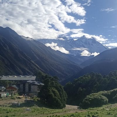 from tengboche towards dengboche min Windhorse Tours