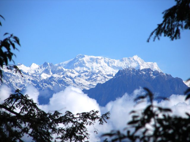 Lungchutse Hike