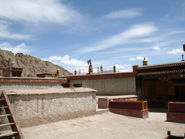 Hemis