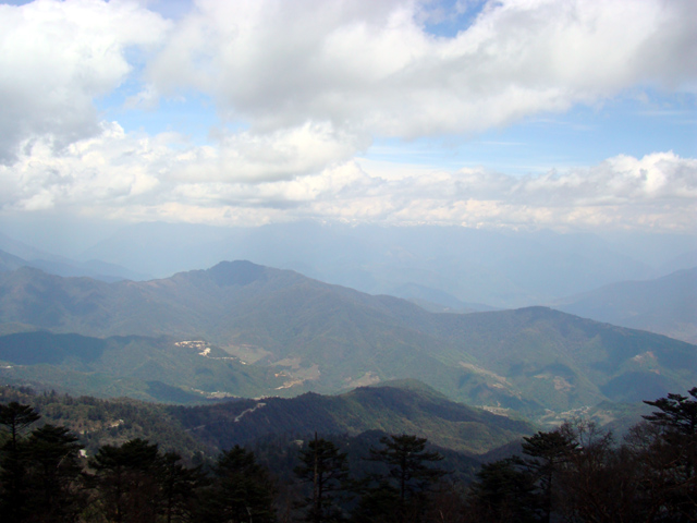 Lungchutse Hike