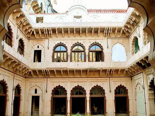 Mahal Khas Palace
