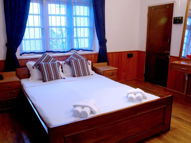 Hotel Tres